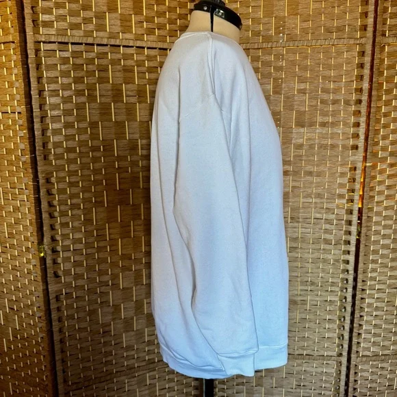 OVERSIZED white Wildfox skull sweatshirt XL - Picture 6 of 12